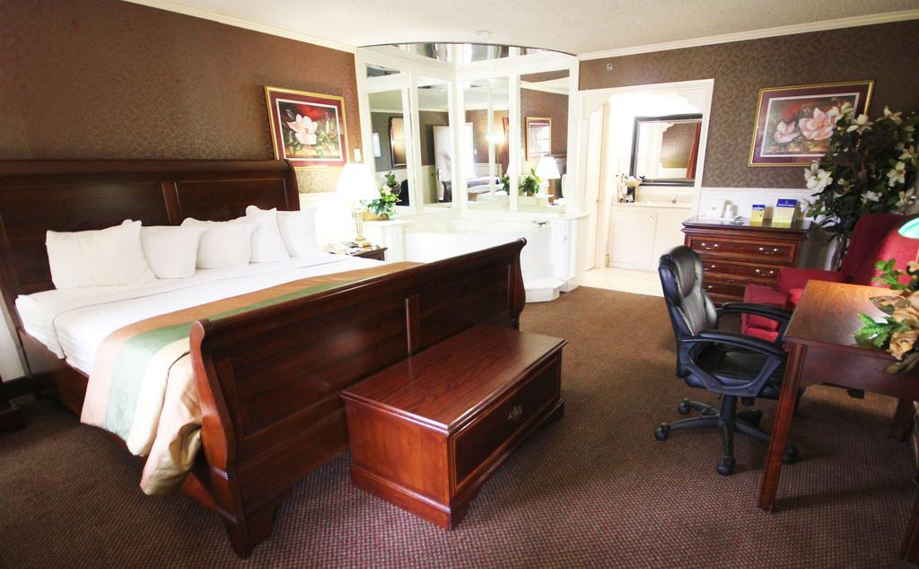 Rodeway Inn & Suites Νάσβιλ Εξωτερικό φωτογραφία