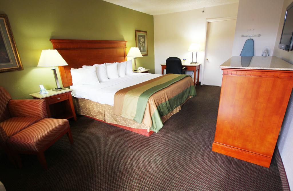 Rodeway Inn & Suites Νάσβιλ Εξωτερικό φωτογραφία