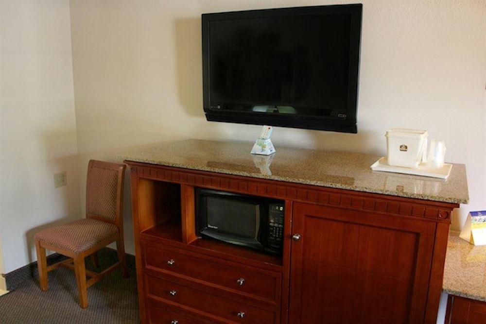 Rodeway Inn & Suites Νάσβιλ Δωμάτιο φωτογραφία